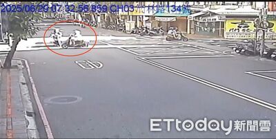 永和竹林路口機車互撞!1騎士骨折送醫 波及路旁4機車