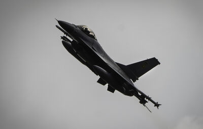 烏軍F-16飛官「擊落7目標」後殉職　避開人口稠密區來不及逃