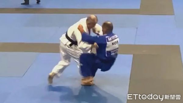 ▲2025年世界警察消防運動會，彰化縣警局訓練科長林世明於柔道項目奪金 。（圖／林世明提供）