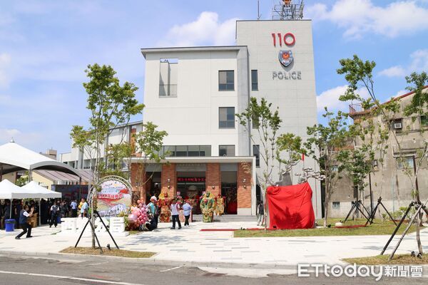 ▲雲林縣警察局西螺分局歷經三年多的規劃與施工，全新廳舍今日隆重舉行落成典禮。（圖／記者游瓊華翻攝）