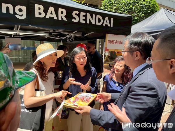 ▲台南市長黃偉哲與仙台市長郡和子聯袂出席締盟20週年紀念儀式，現場氣氛溫馨感人。（記者林東良翻攝，下同）