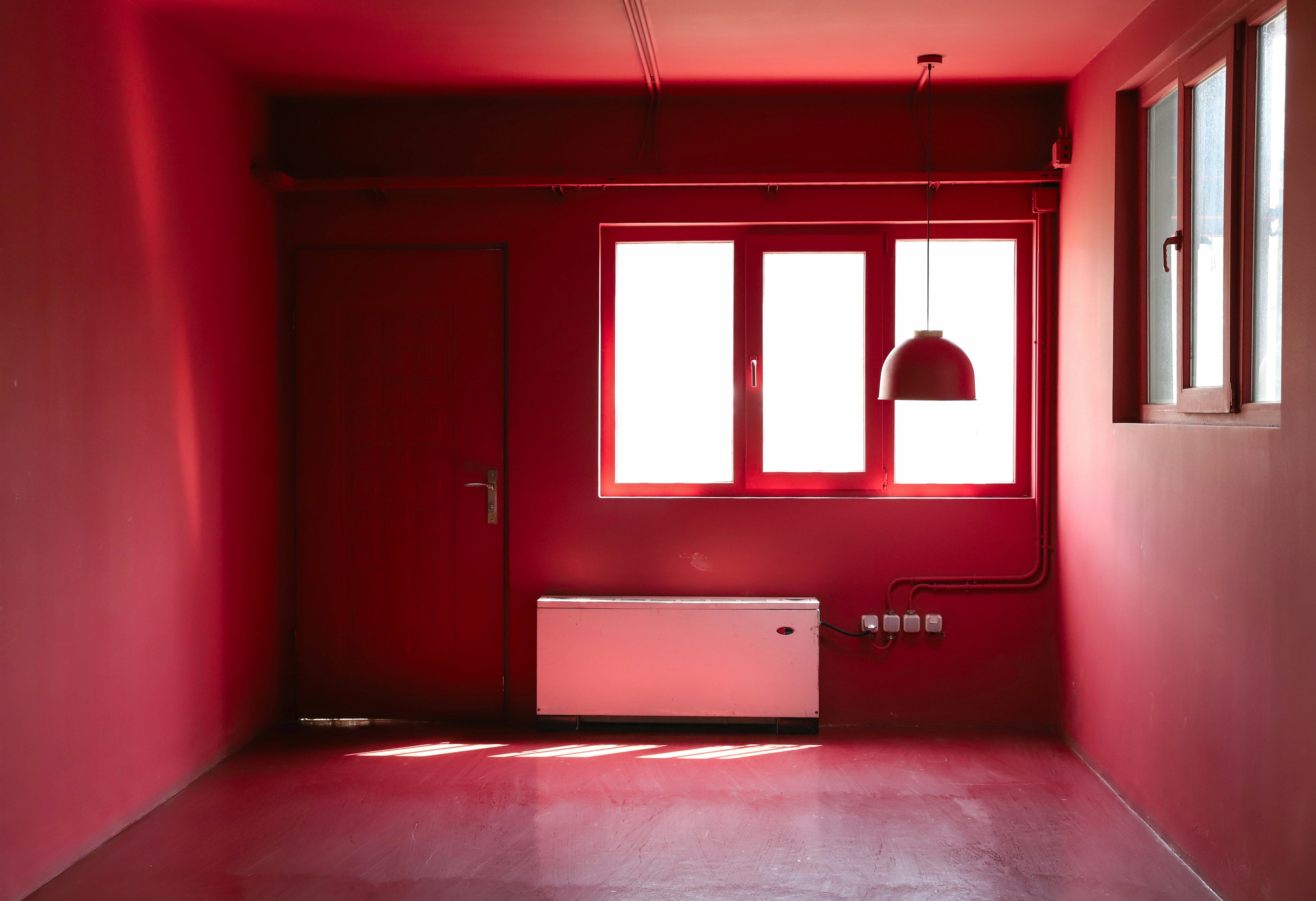 ▲2025年居家趨勢「全色室Color Drenched Rooms」。（圖／unsplash）