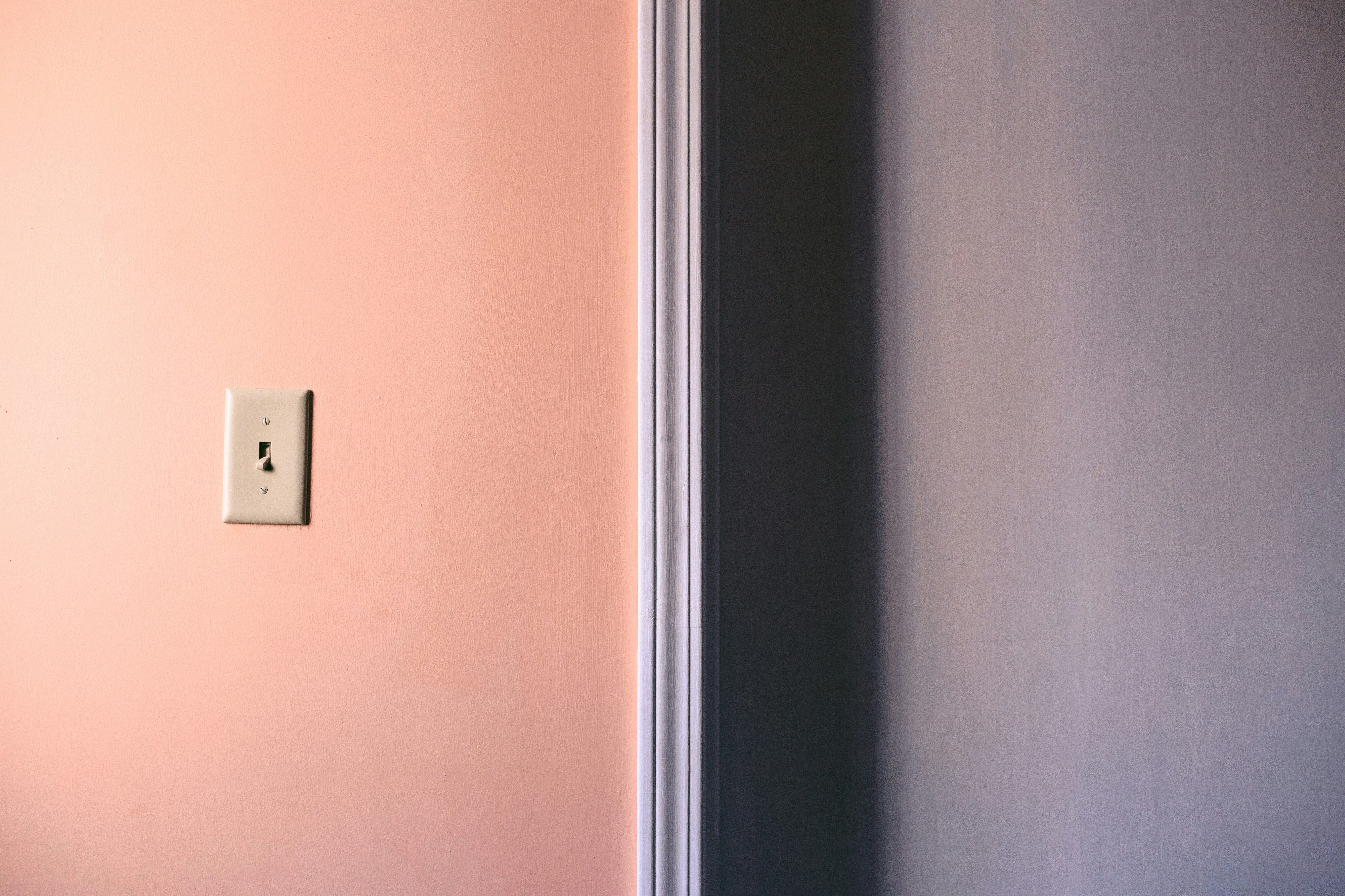 ▲2025年居家趨勢「全色室Color Drenched Rooms」。（圖／unsplash）