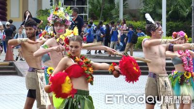 六福村金夏Punch！皇宮煙火水舞、濕身派對爽玩整個夏天