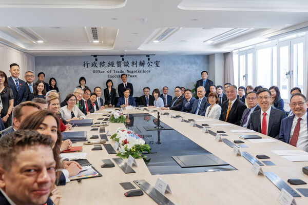 ▲▼台英簽署三項領域貿易協議提升夥伴關係。（圖／行政院經貿辦提供）