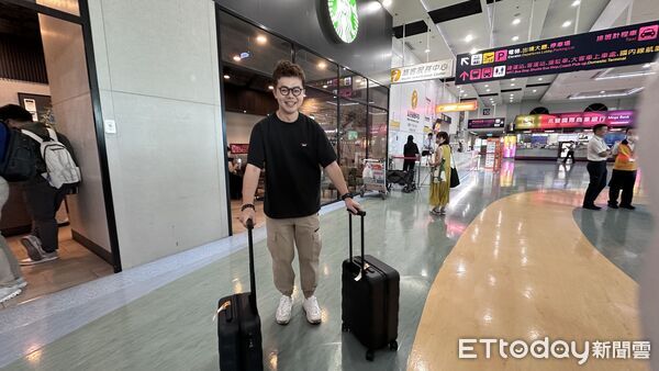 ▲▼退出台灣基進最後一天！張博洋現身小港機場　下一步「動向曝光」。（圖／記者賴文萱攝）