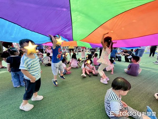 ▲▼  「慢慢走 伴我成長」慢飛早療親子家庭戶外體驗活動 。（圖／嘉義縣政府提供）