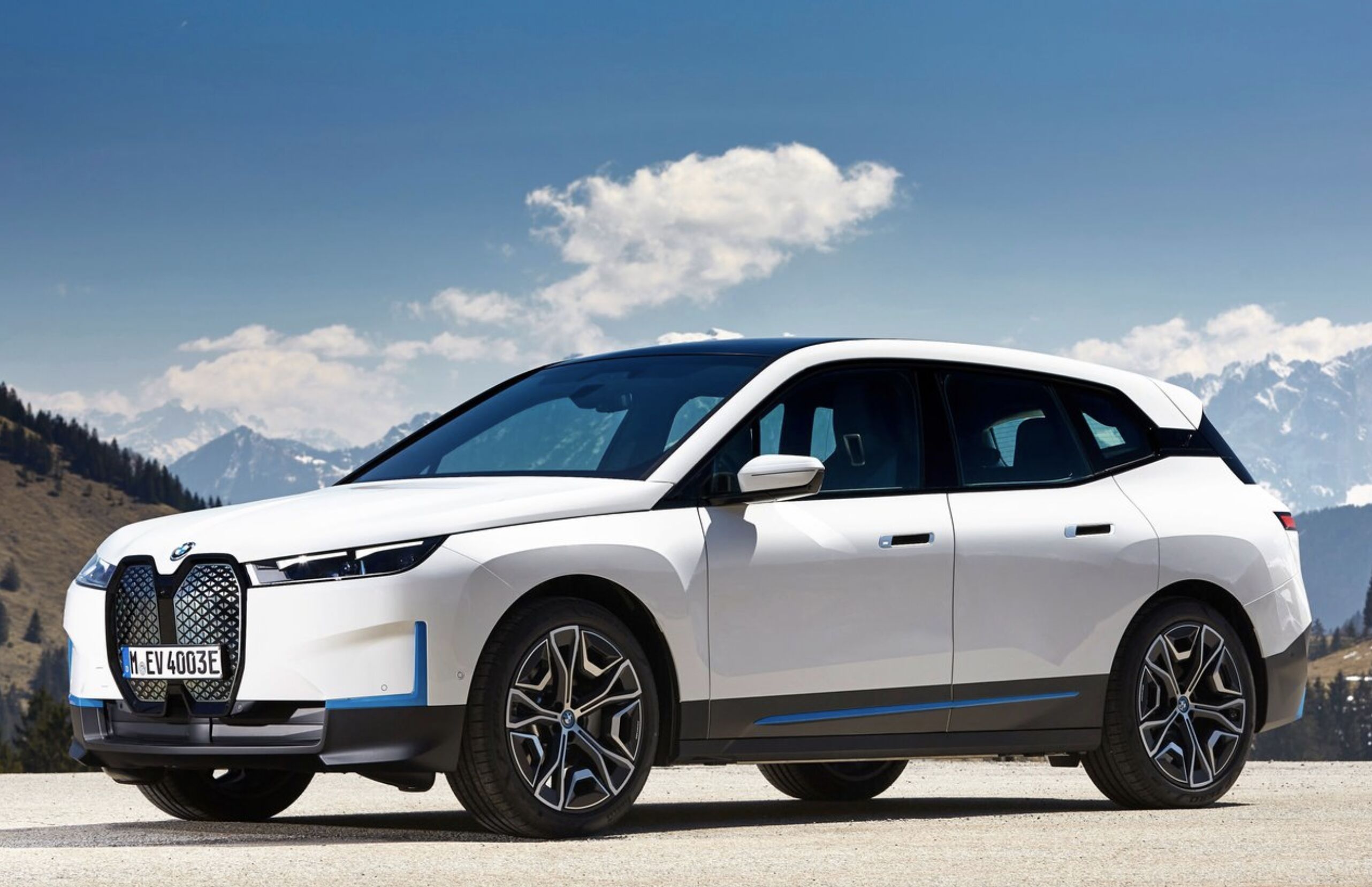 ▲BMW電動車美國召修。（圖／翻攝自BMW）