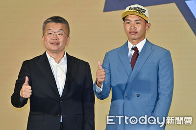 兄弟首輪蔡琞傑目標三年升一軍！高速公路感受象迷震撼力