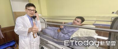 新營醫院送暖！　新任院長莊毓民提供南消15人免費高壓氧治療