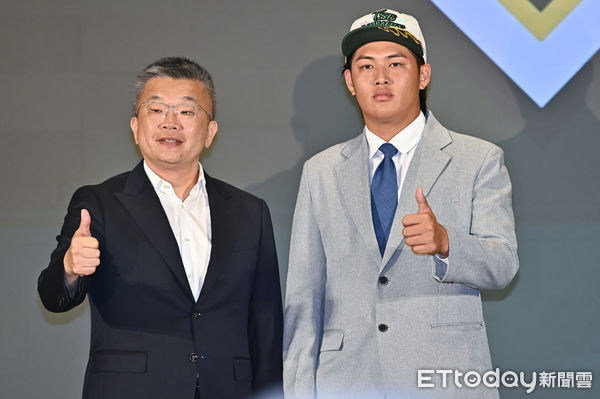 ▲▼2025中華職棒新人球員選拔會,中職選秀,台鋼雄鷹選秀狀元韋宏亮。（圖／記者李毓康攝）