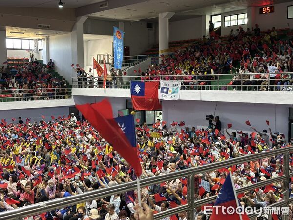 ▲▼  傅崐萁首場花蓮反罷造勢登場   。（圖／記者崔至雲攝）