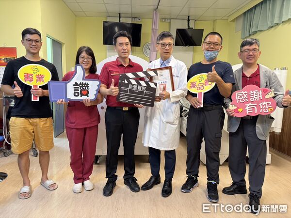 ▲新營醫院院長莊毓民提供15名高壓氧治療名額，暖心守護台南消防弟兄健康。（記者林東良翻攝，下同）