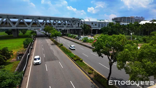 ▲▼新北環快,新店,十四張重劃區。（圖／記者姜國輝攝）