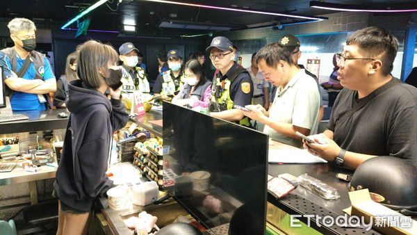 ▲▼ 金門縣「青春專案」於今（１）日凌晨正式啟動            。（圖／記者林名揚翻攝）