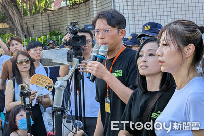 談不分區立委2年條款 黃國昌:不會更動柯文哲建立的制度