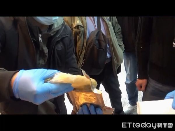 ▲刑事局偵破2公斤安毒跨國走私案、逮捕台灣黑幫夏男及日本稻川會成員。（圖／記者張君豪翻攝）