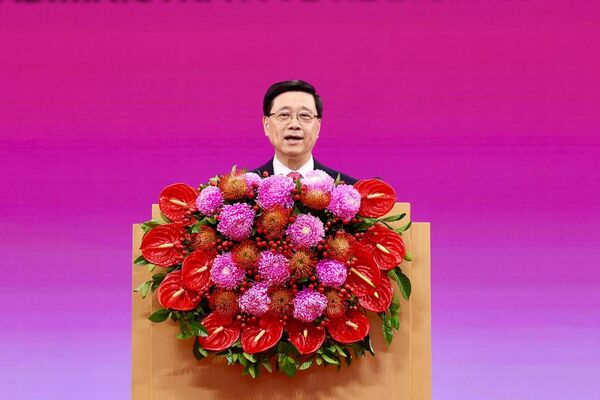 ▲▼香港回歸28年　李家超：寧做艱難改革者　不做安逸停滯者。（圖／翻攝李家超臉書）