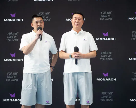 ▲亞洲籃壇兩大傳奇神射李忠熙、羅興樑夢幻合體，打造《MONARCH菁英射手營》。（圖／文化大學提供）