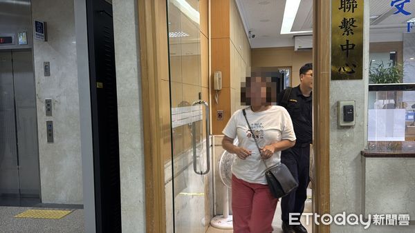 ▲▼             周姓男子涉嫌恐嚇罷免國民黨立委羅明才領銜人吳柏瑋，檢方諭令交保。（圖／記者黃宥寧攝，下同）