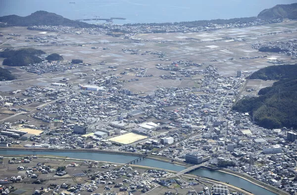 ▲▼防災南海海槽大地震，日本海嘯避難塔、海嘯避難設施「生命之丘」。（圖／達志影像／美聯社）