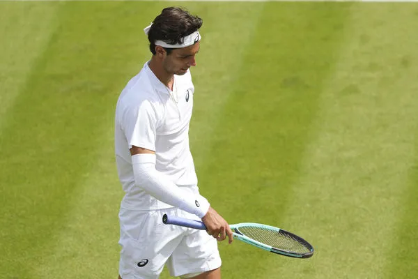 ▲義大利第7種子穆塞蒂（Lorenzo Musetti）溫網首輪遭淘汰。（圖／達志影像／美聯社）