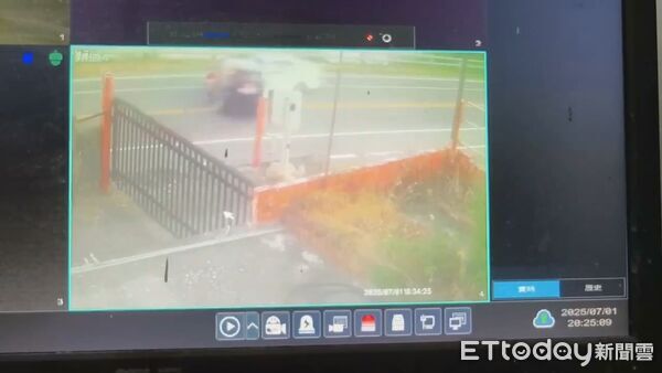 ▲▼     台東台11線長轎車對撞，造成一死一重傷      。（圖／記者楊漢聲翻攝）