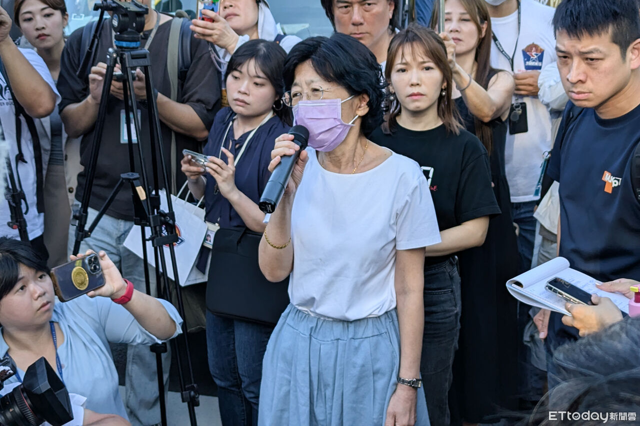 陳佩琪籲小草大罷免投不同意　否則「綠共會把柯文哲關押到死」