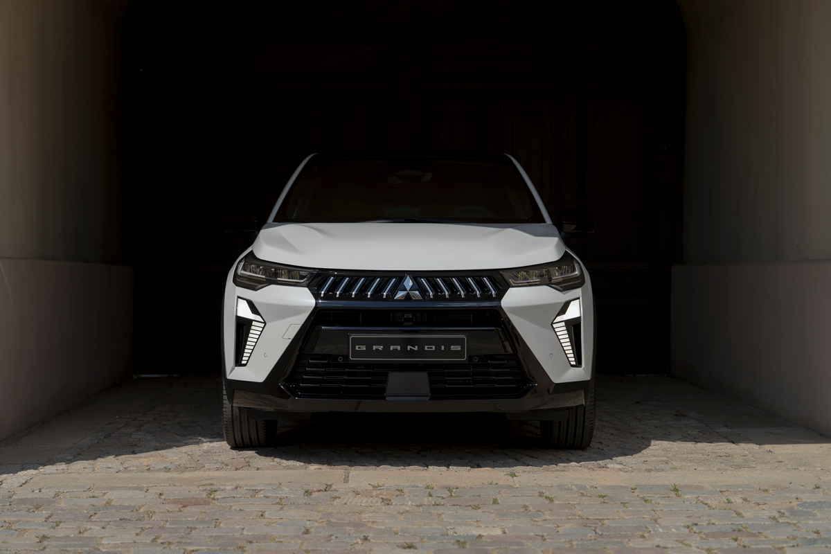 ▲經典三菱Grandis回來了！轉生復活成全新休旅。（圖／翻攝自三菱）