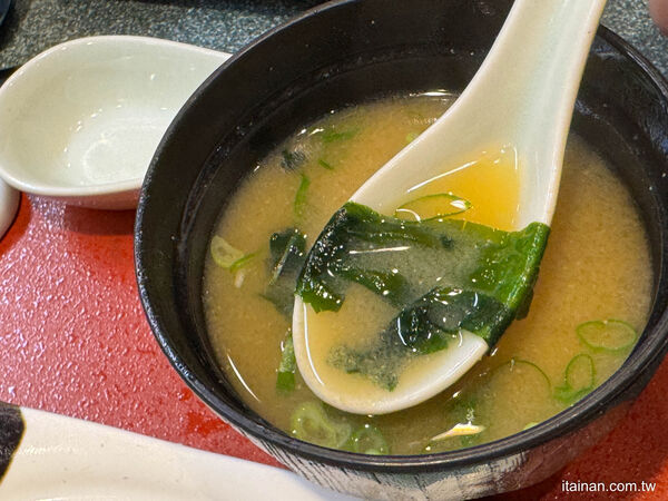 ▲▼麗星郵輪探索星號美食。（圖／部落客台南好Food遊授權提供）