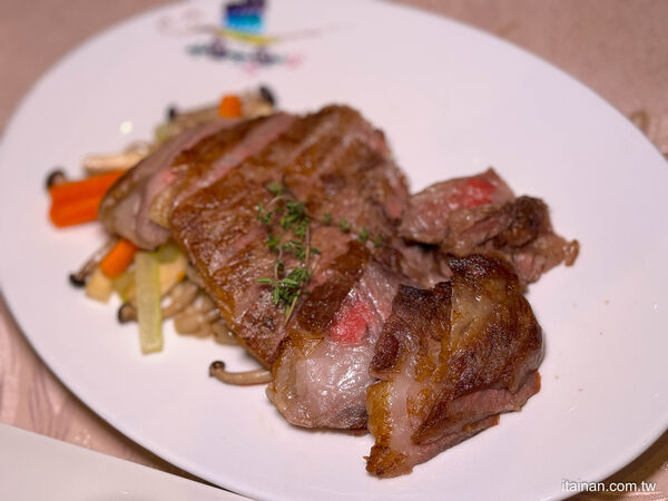 ▲▼麗星郵輪探索星號美食。（圖／部落客台南好Food遊授權提供）