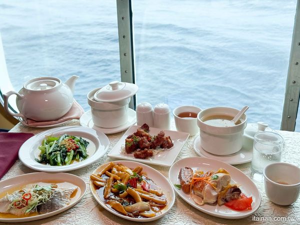 ▲▼麗星郵輪探索星號美食。（圖／部落客台南好Food遊授權提供）