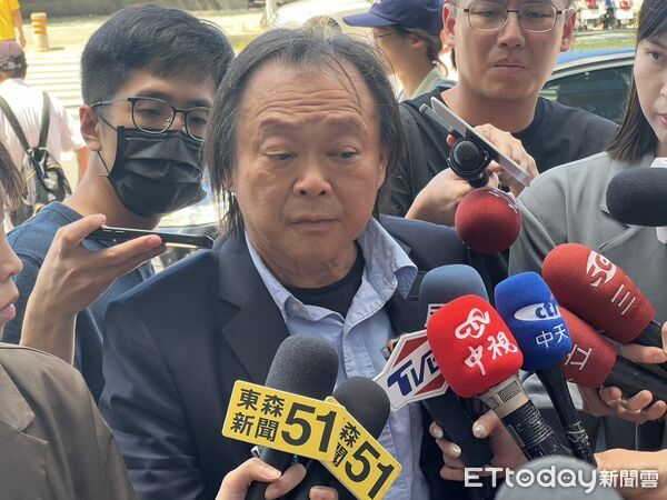 ▲▼民進黨立委王世堅受訪。（圖／記者杜冠霖攝）