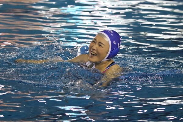 ▲王瞳、姚黛瑋與琳賽挑戰台灣水球國家隊。（圖／民視提供）