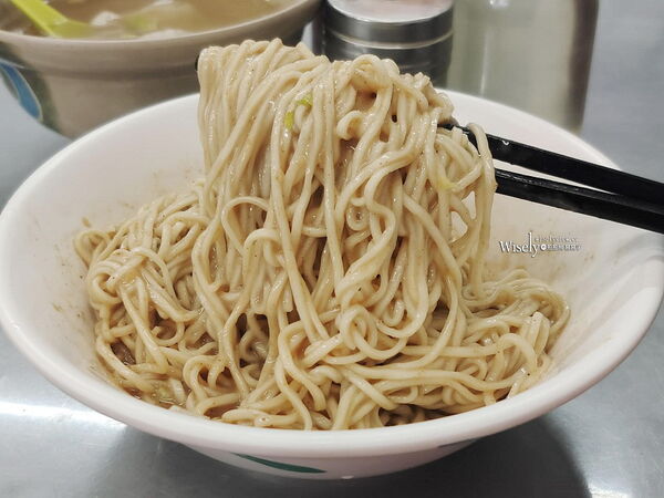 ▲▼大貓扁食麵 新民店。（圖／部落客WISELY`s 拍拍照寫寫字授權提供）