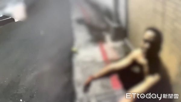 ▲藝人紀寶如親兒余彥鋒因吸毒砍傷友人遭警方意外破獲毒品分裝工廠。（圖／記者張君豪翻攝）