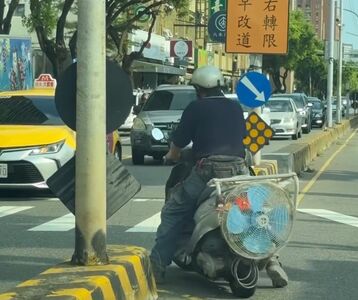 阿北機車載工業電扇「車牌消失」超扯畫面曝　台南警說話了