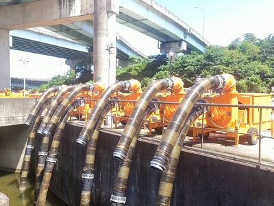 防汛生力軍報到！新北添6台大型移動式抽水機　機動戰力再升級
