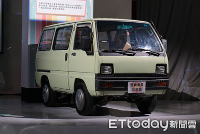 歷代麵包車齊聚「這台1985年的還能開」!原廠送5萬給車主換新車