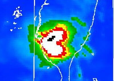 台灣上空現「愛心」　雲圖曝光