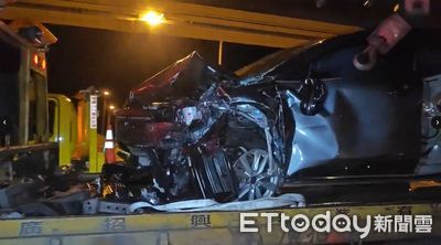 快訊／國3深夜4車追撞！釀6人輕重傷　1女「噴飛車外」慘死