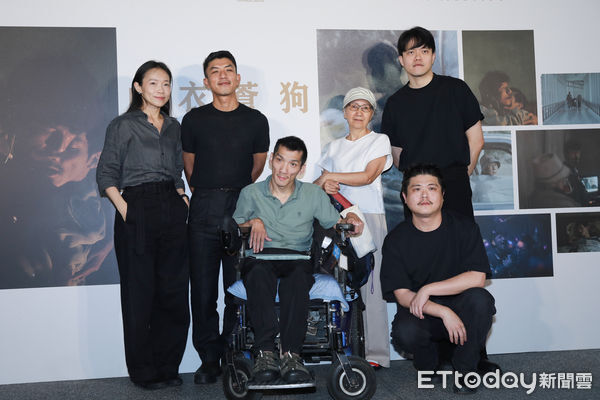 ▲▼《白衣蒼狗》首映會-曾威量、尹又巧、陸弈靜、郭書瑋、 萬洛隆甘迦。（圖／記者周宸亘攝）