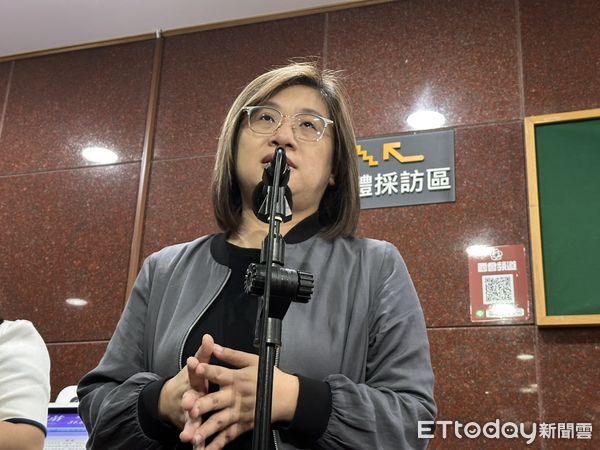 ▲▼民進黨立委陳培瑜3日在「行使司法院院長、副院長及大法官同意權案」公聽會前受訪。（圖／記者詹詠淇攝）