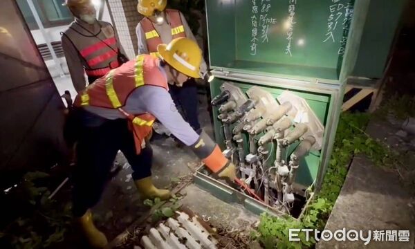 ▲▼睡到一半被熱醒！高雄凌晨無預警停電　586戶受影響原因曝光。（圖／記者賴文萱翻攝）