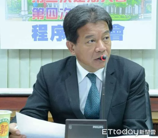 ▲前台南市議會議長郭信良一審遭判13年，律師團質疑一審判決存在重大瑕疵，呼籲社會大眾共同監督司法，捍衛無罪推定與公平審判原則。（圖／記者林東良翻攝，下同）