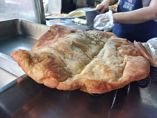 ▲▼礁溪山東饅頭 長弘早點。（圖／部落客WISELY`s 拍拍照寫寫字授權提供）