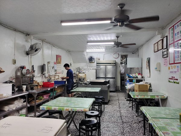 ▲▼礁溪山東饅頭 長弘早點。（圖／部落客WISELY`s 拍拍照寫寫字授權提供）