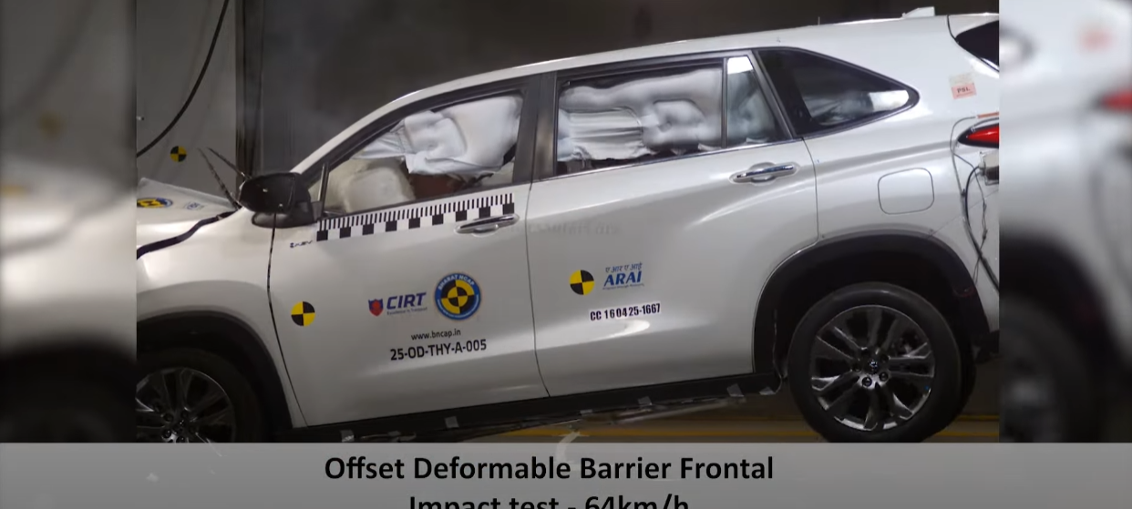 ▲轉型成家用MPV的新TOYOTA INNOVA獲得5星高分。（圖／翻攝自Bharat NCAP）