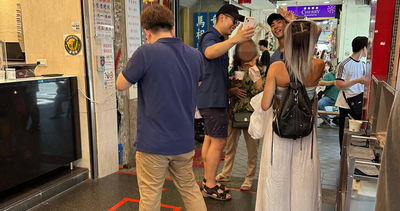 百萬YTR宣布「單飛不解散」1年後合體！現蹤西門町  粉絲驚喜巧遇