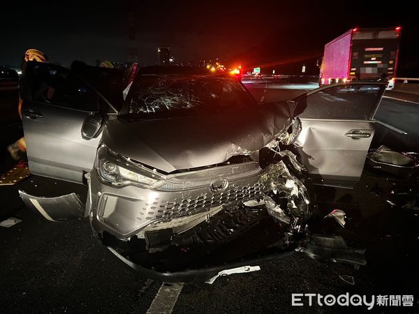 ▲國道3號北上發生4車連環追撞，導致1死6傷。（圖／記者陸運陞翻攝）